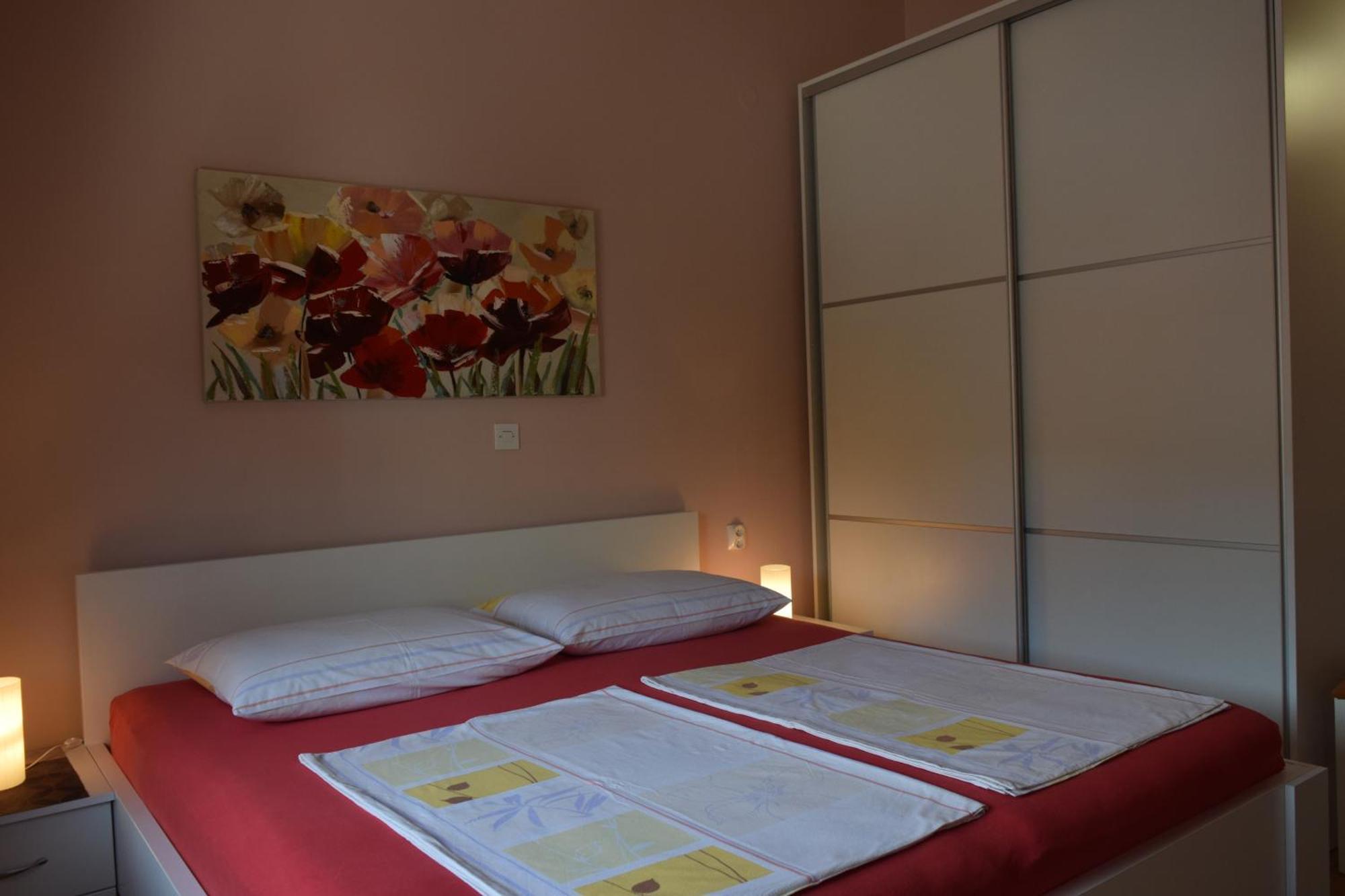 Apartments And Rooms By The Sea Barbat, Rab - 4973 Rab Town Oda fotoğraf
